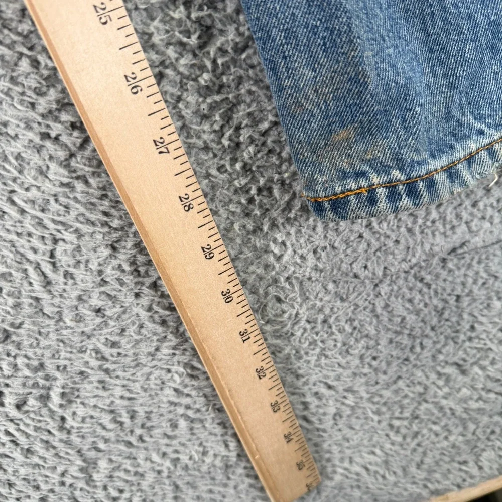 Levis before purchasing